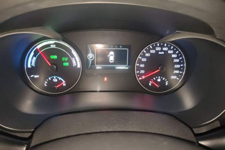 Used Kia K5 New Energy 2018 2.0L Smart Enjoyment Version Odometer Close Up