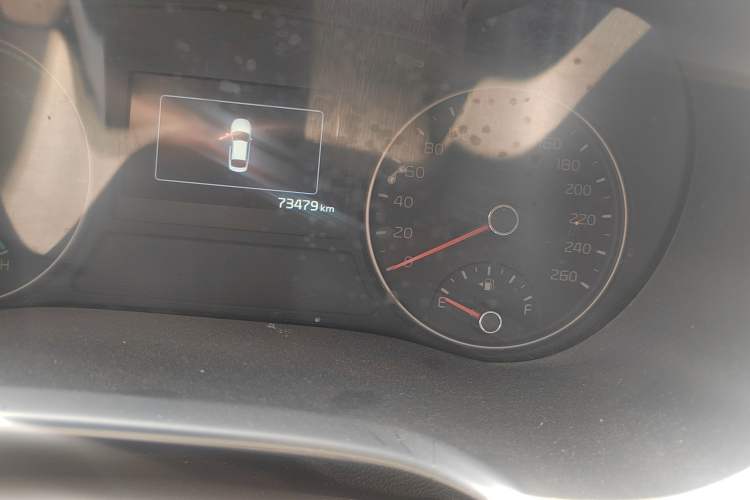 Used Kia K5 New Energy 2018 2.0L Smart Enjoyment Version Odometer Close Up