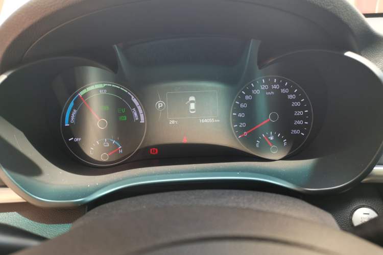 Used Kia K5 New Energy 2018 2.0L Smart Enjoyment Version Odometer Close Up
