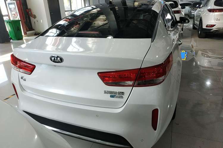 Used Kia K5 New Energy 2018 2.0L ZhiZun Edition Rear