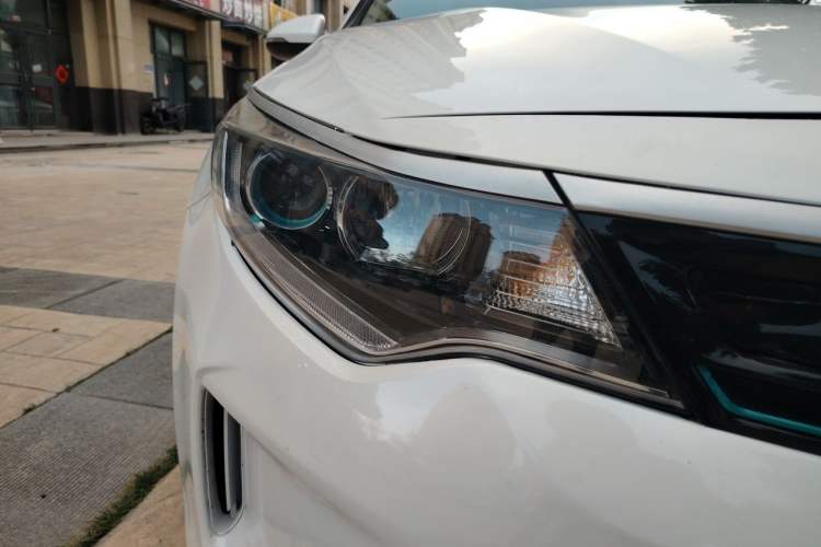 Used Kia K5 New Energy 2018 2.0L Smart Enjoyment Version Right Front Headlight