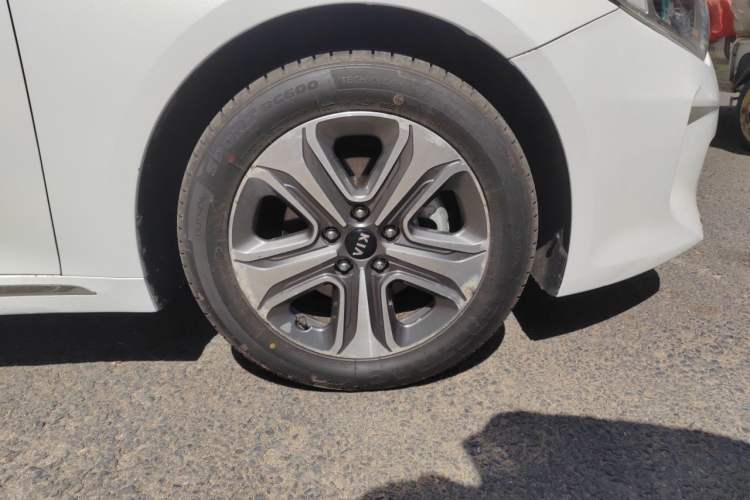 Used Kia K5 New Energy 2018 2.0L Smart Enjoyment Version Right Front Wheel Hub