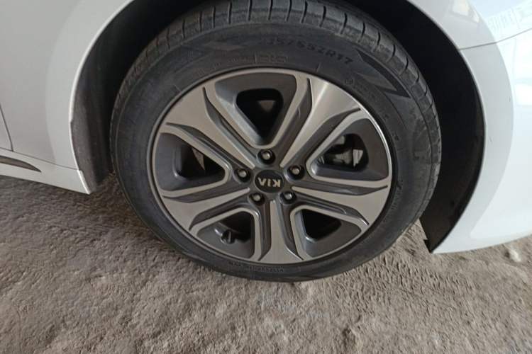 Used Kia K5 New Energy 2018 2.0L Smart Enjoyment Version Right Front Wheel Hub
