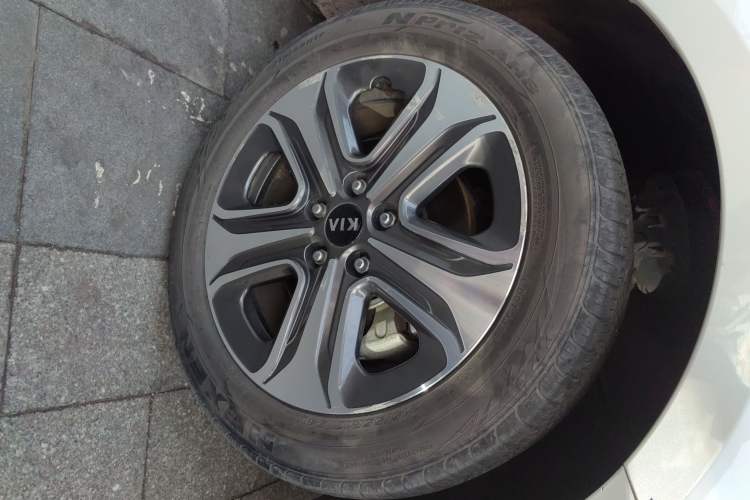 Used Kia K5 New Energy 2018 2.0L Smart Enjoyment Version Right Front Wheel Hub