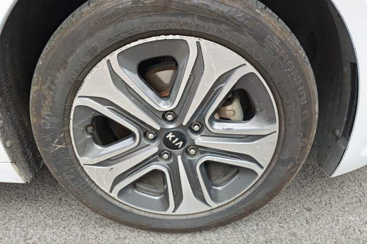 Used Kia K5 New Energy 2018 2.0L Smart Enjoyment Version Right Front Wheel Hub