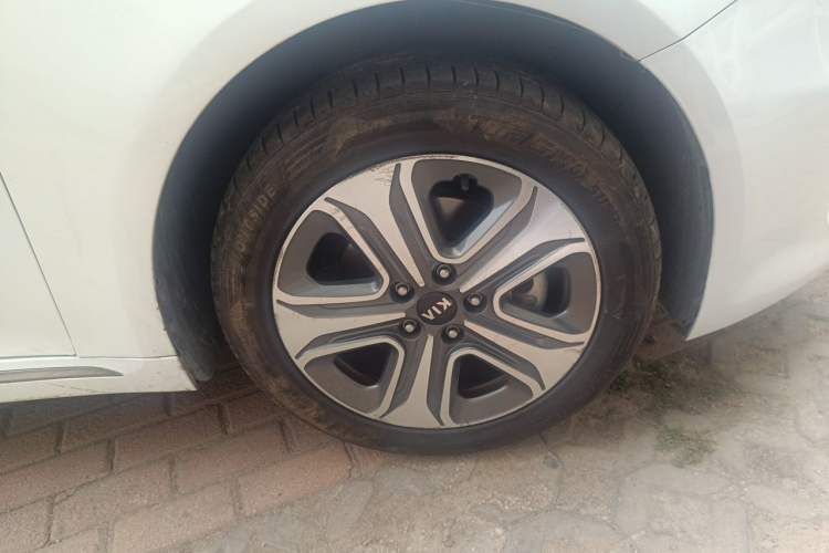 Used Kia K5 New Energy 2018 2.0L Smart Enjoyment Version Right Front Wheel Hub