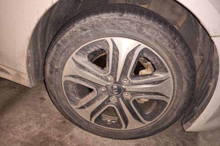 Used Kia K5 New Energy 2018 2.0L Smart Enjoyment Version Right Front Wheel Hub