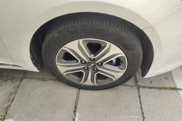 Used Kia K5 New Energy 2018 2.0L Smart Enjoyment Version Right Front Wheel Hub