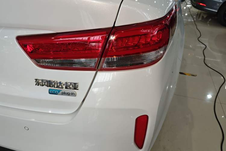 Used Kia K5 New Energy 2018 2.0L Smart Enjoyment Version Right Rear Taillight