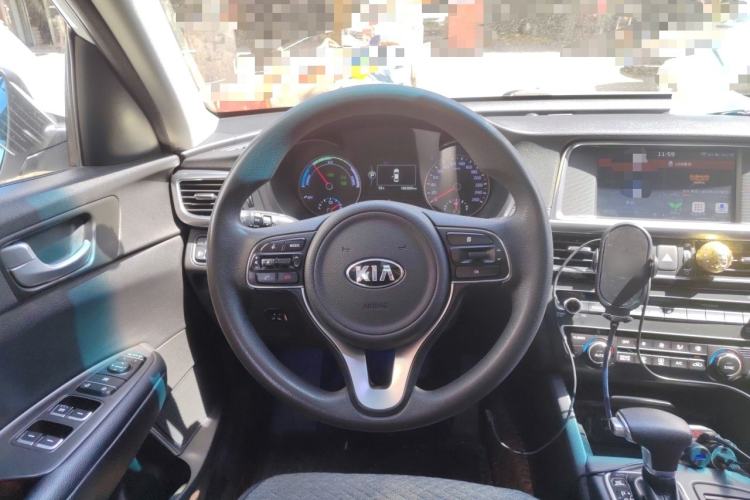 Used Kia K5 New Energy 2018 2.0L Smart Enjoyment Version Steering Wheel