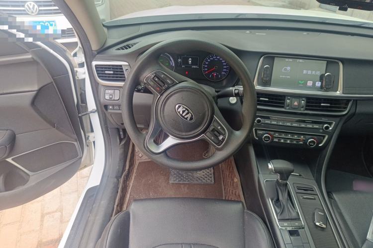 Used Kia K5 New Energy 2018 2.0L Smart Enjoyment Version Steering Wheel