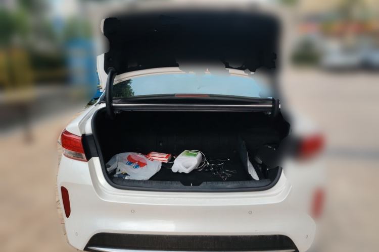 Used Kia K5 New Energy 2018 2.0L Smart Enjoyment Version Trunk