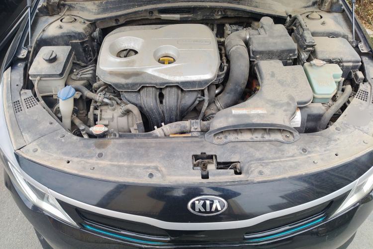 Used Kia K5 New Energy 2019 2.0L GLS Engine Bay