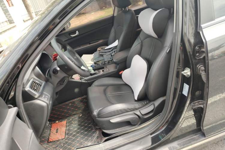 Used Kia K5 New Energy 2019 2.0L GLS Left Front Seat