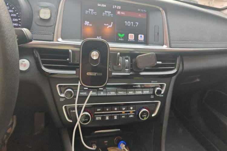 Used Kia K5 New Energy 2019 2.0L GLS Audio And AC Panel