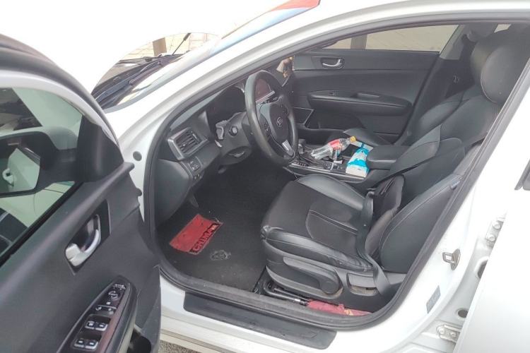 Used Kia K5 New Energy 2019 2.0L GLS Driver Seat