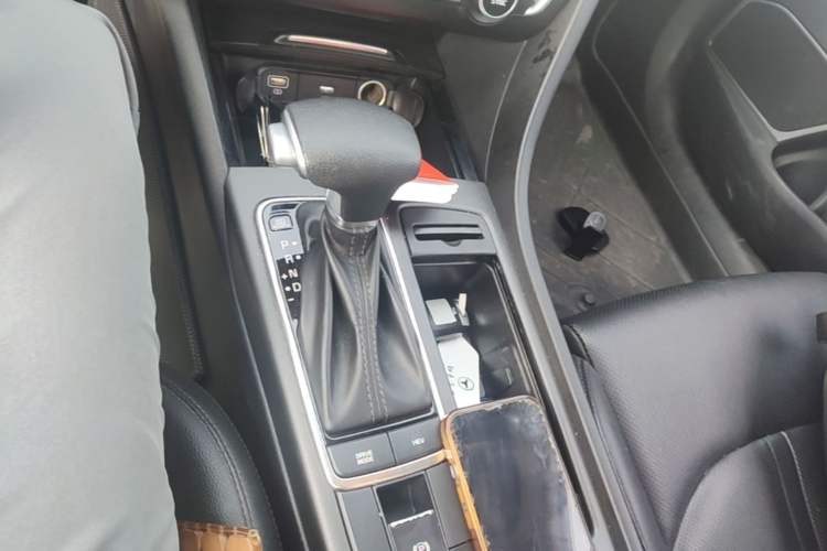 Used Kia K5 New Energy 2019 2.0L GLS Gear Lever