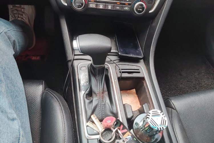 Used Kia K5 New Energy 2019 2.0L GLS Gear Lever