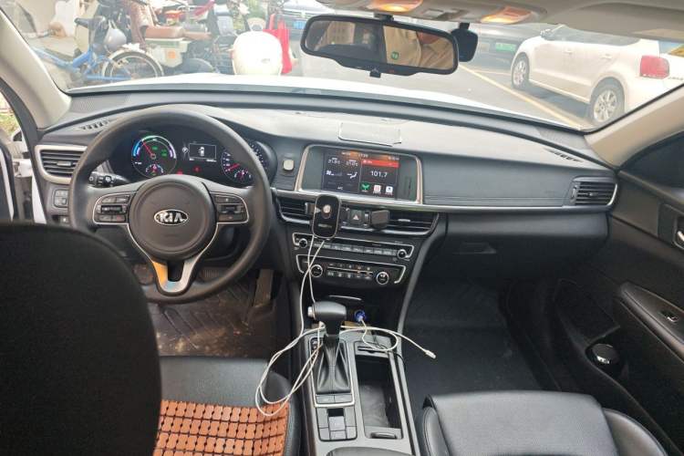 Used Kia K5 New Energy 2019 2.0L GLS Headliner