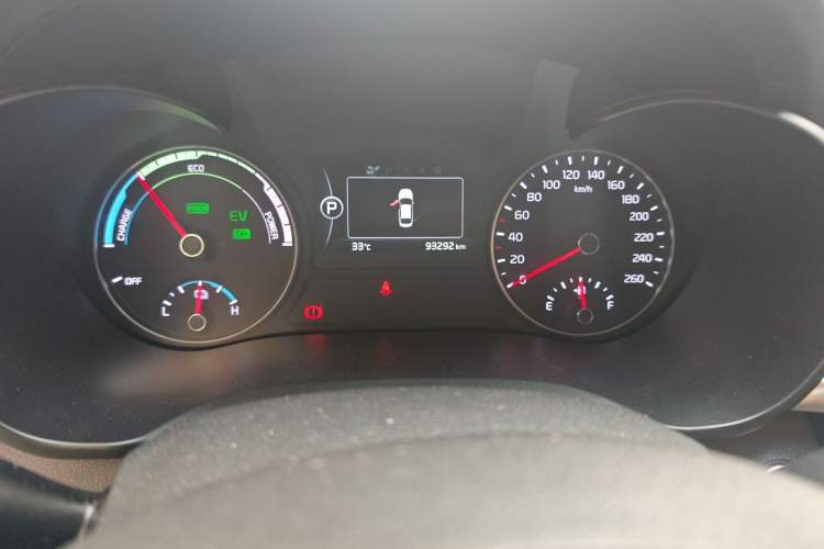 Used Kia K5 New Energy 2019 2.0L GLS Odometer Close Up