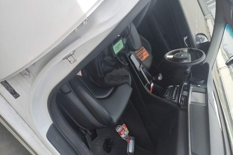 Used Kia K5 New Energy 2019 2.0L GLS Right Front Seat