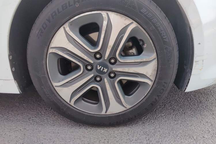 Used Kia K5 New Energy 2019 2.0L GLS Right Front Wheel Hub