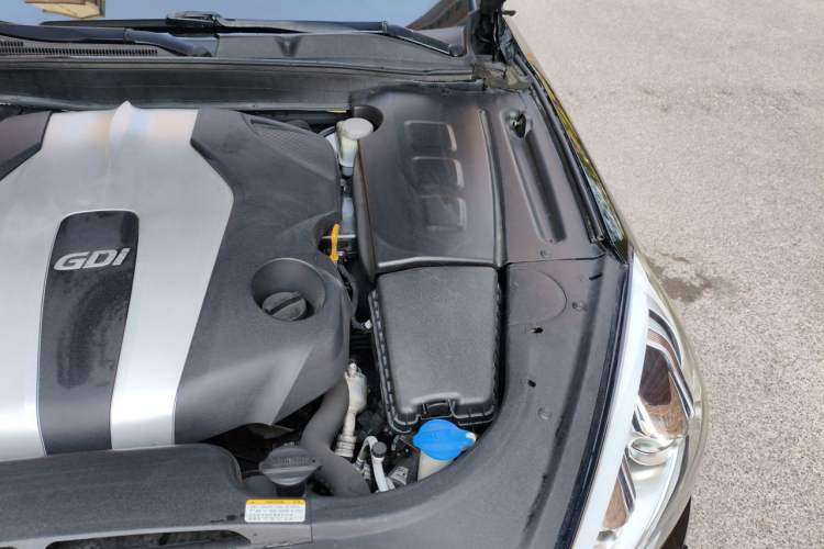 Used Kia K9 2015 3.8L Luxury Edition Engine Bay Left