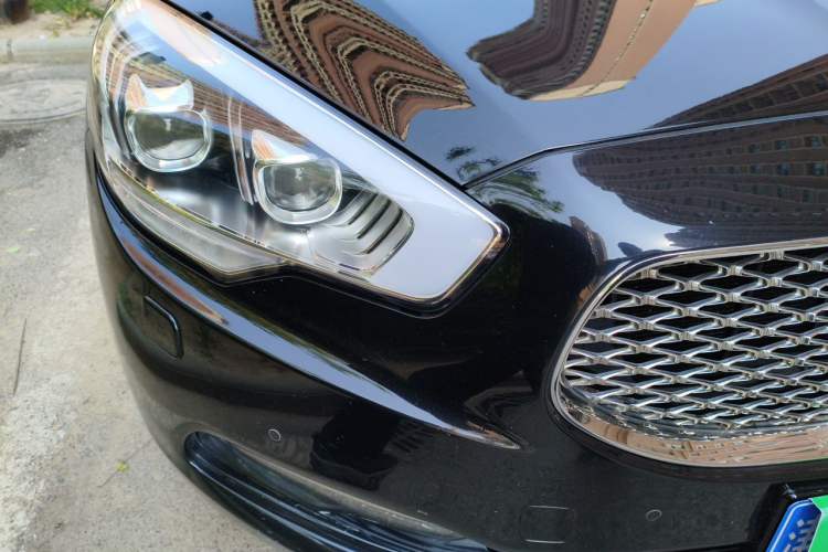 Used Kia K9 2015 3.8L Luxury Edition Right Front Headlight
