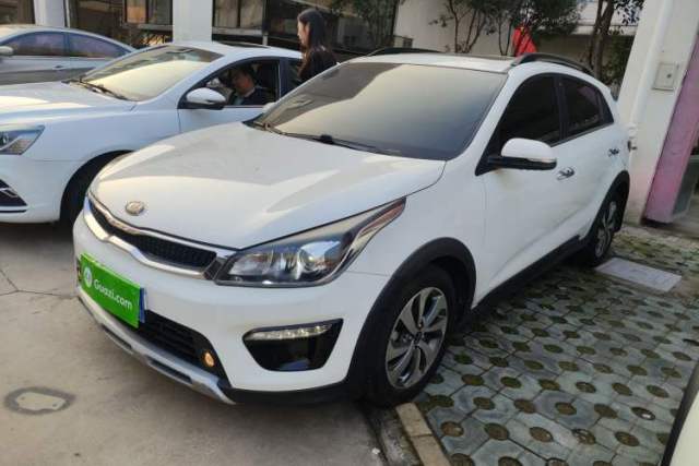 Ojetý Kia KX Cross 2018 1.6L Automatic Dynamic Sunroof Version