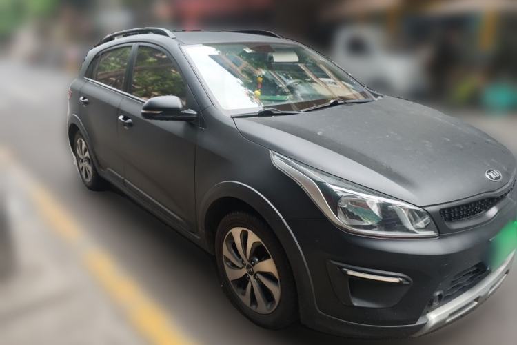 Used Kia KX Cross 2017 1.4L AT GLS Front Right 45 Deg