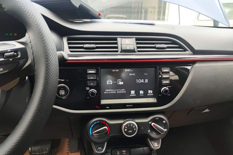 Used Kia KX Cross 2017 1.4L AT GLS Audio And AC Panel