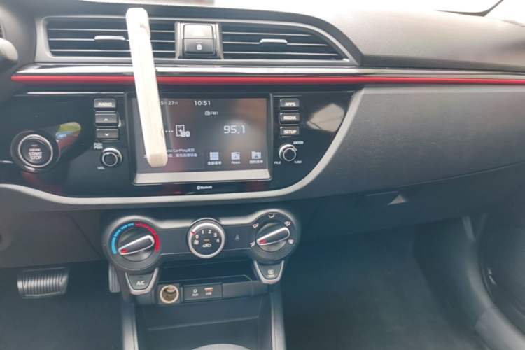 Used Kia KX Cross 2017 1.4L AT GLS Audio And AC Panel