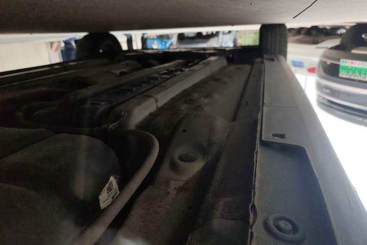 Used Kia KX Cross 2017 1.4L AT GLS Chassis Rear Left