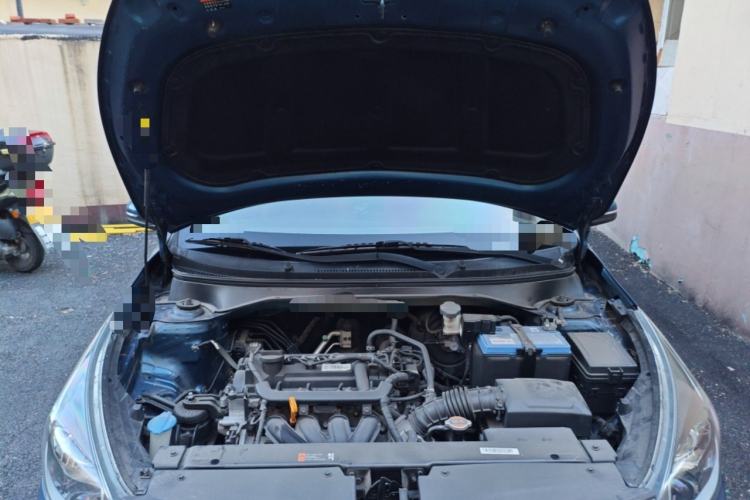 Used Kia KX Cross 2017 1.4L MT GLS Engine Bay
