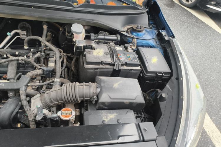 Used Kia KX Cross 2017 1.4L AT GLS Engine Bay Left