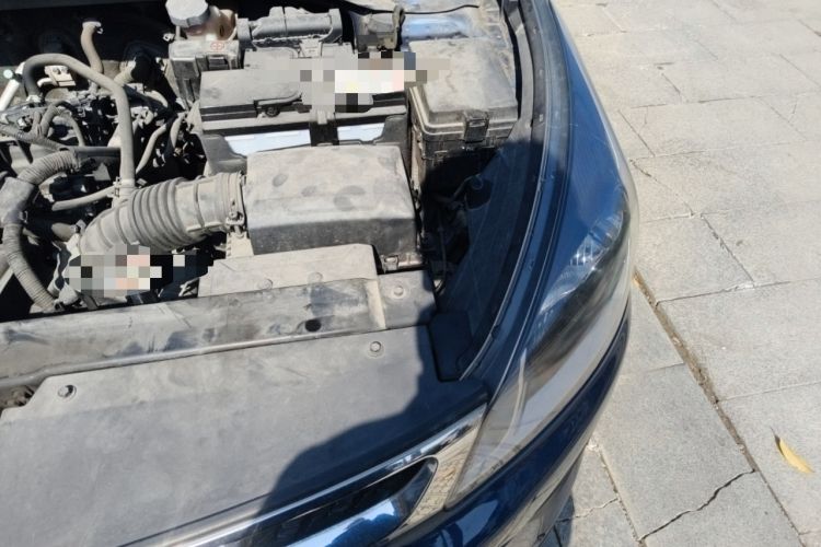 Used Kia KX Cross 2017 1.4L AT GLS Engine Bay Left