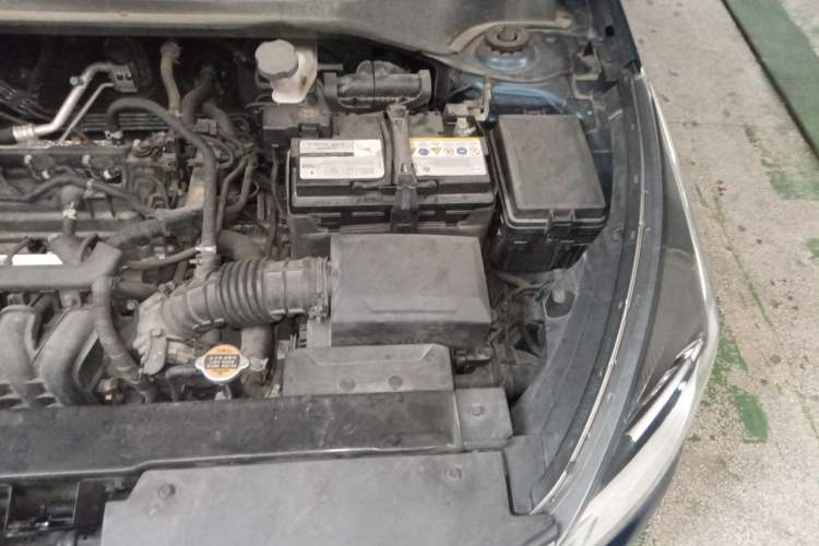 Used Kia KX Cross 2017 1.4L AT GLS Engine Bay Left