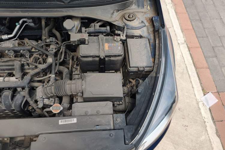 Used Kia KX Cross 2017 1.4L AT GLS Engine Bay Left