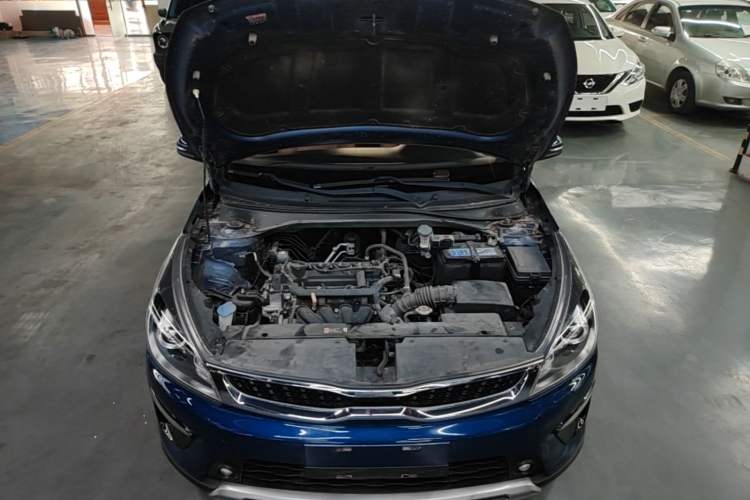 Used Kia KX Cross 2017 1.4L AT GLS Engine Bay