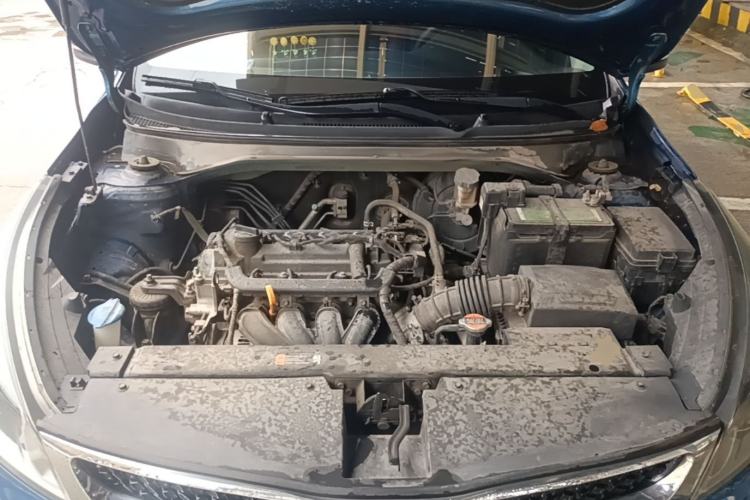 Used Kia KX Cross 2017 1.4L AT GLS Engine Bay