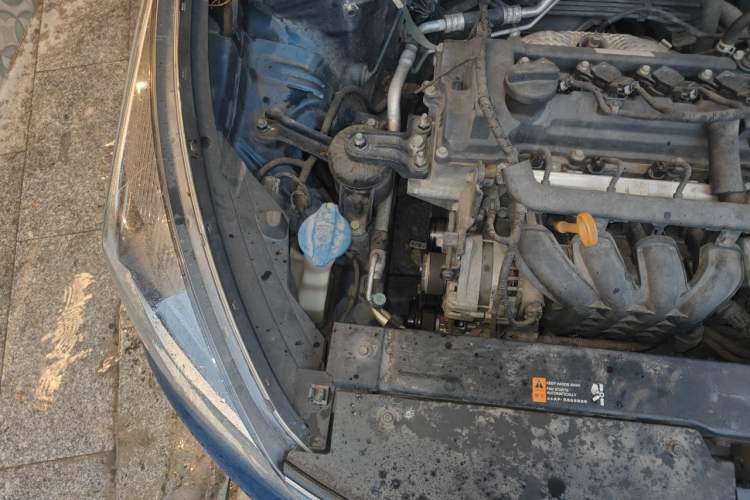 Used Kia KX Cross 2017 1.4L AT GLS Engine Bay Right