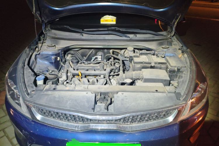 Used Kia KX Cross 2017 1.4L AT GLS Engine Bay