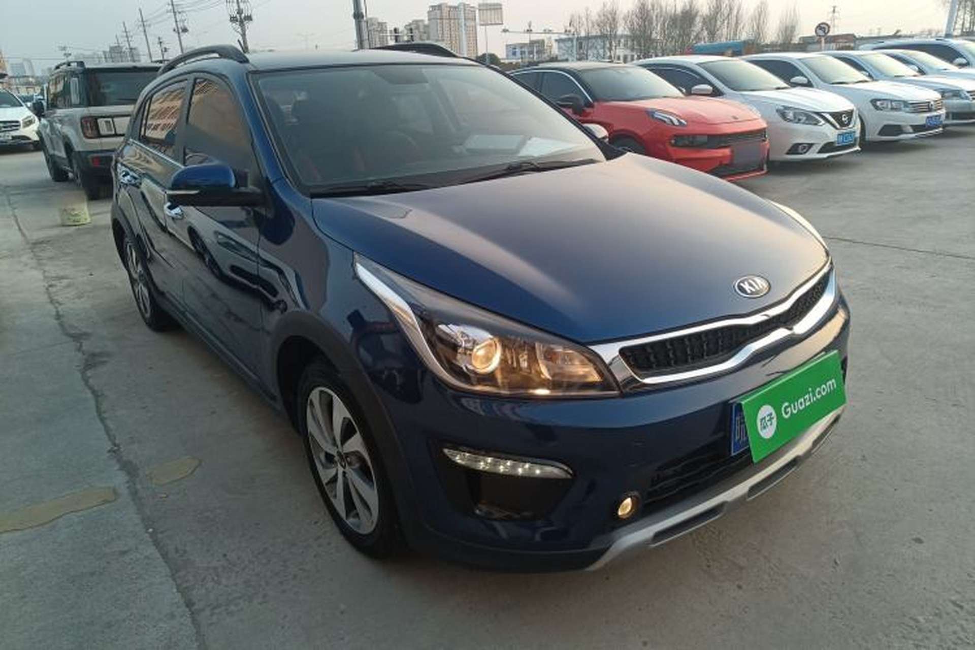 Used Kia KX Cross 2017 1.4L AT GLS Front Right 45 Deg