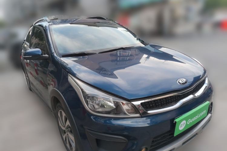 Used Kia KX Cross 2017 1.4L AT GLS Front Right 45 Deg