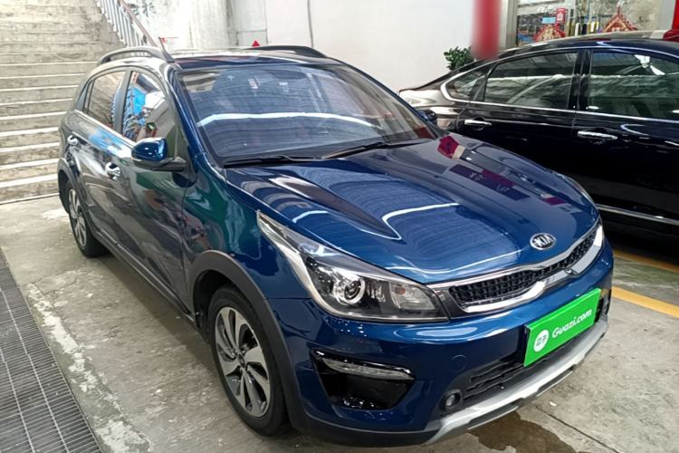 Used Kia KX Cross 2017 1.4L AT GLS Front Right 45 Deg