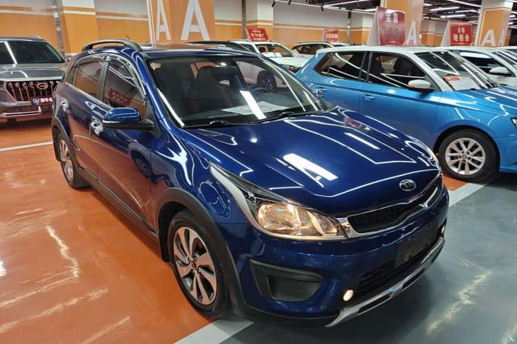 Used Kia KX Cross 2017 1.4L AT GLS Front Right 45 Deg
