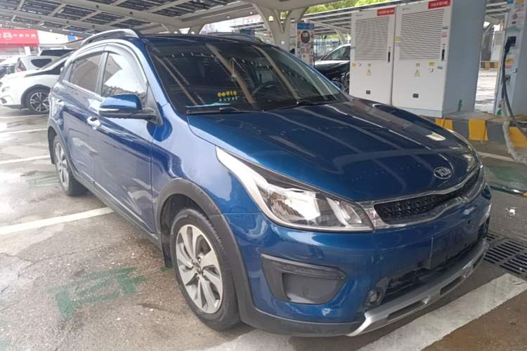 Used Kia KX Cross 2017 1.4L AT GLS Front Right 45 Deg