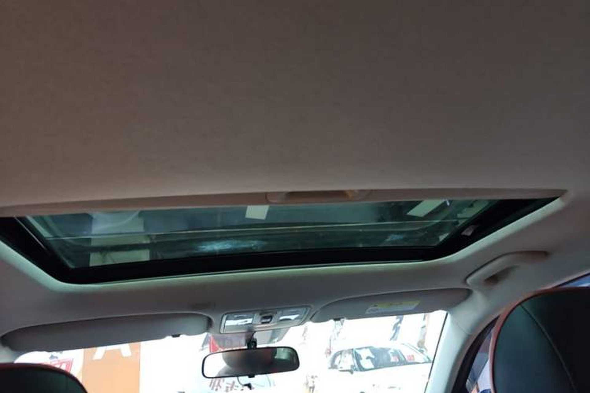 Used Kia KX Cross 2017 1.4L AT GLS Headliner