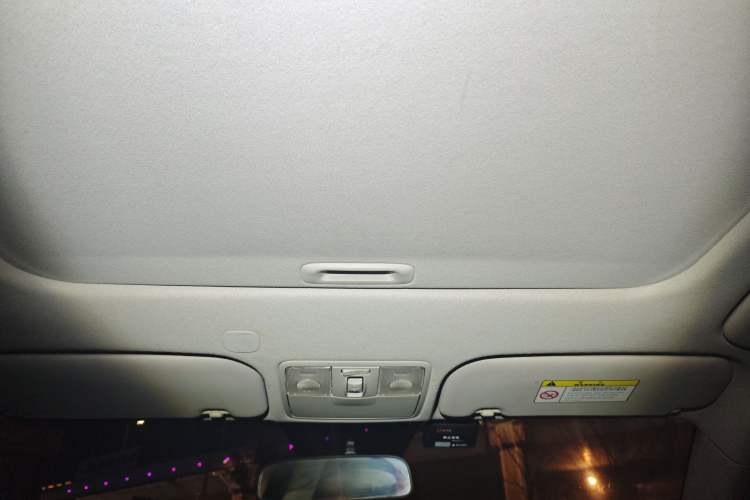 Used Kia KX Cross 2017 1.4L AT GLS Headliner