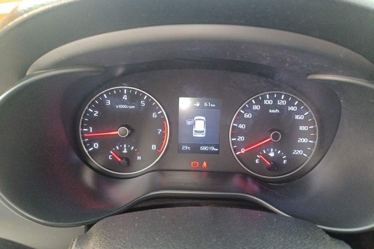 Used Kia KX Cross 2017 1.4L AT GLS Instrument Cluster